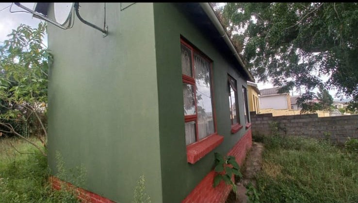 2 Bedroom Property for Sale in Mdantsane Nu 17 Eastern Cape